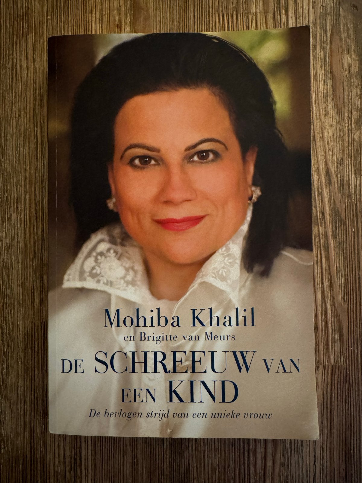 De Schreeuw van een Kind - Mohiba Khalil & Brigitte van Meur, Boeken, Ophalen of Verzenden, Zo goed als nieuw