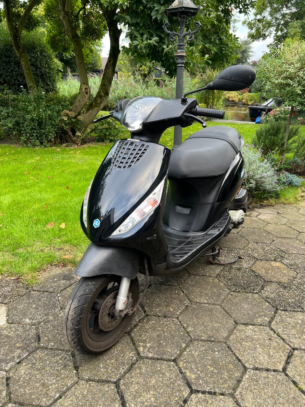 Piaggio zip 2016 zwart, Ophalen, Gebruikt, Zip, Benzine
