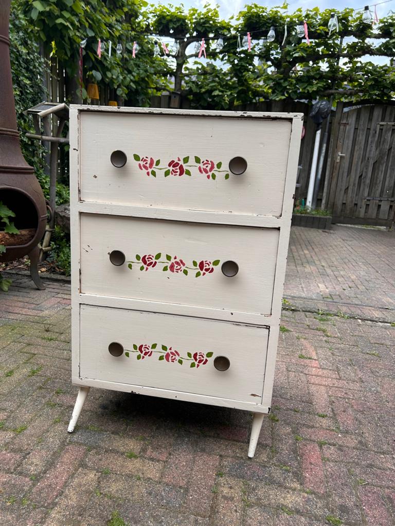 Vintage / Landelijk ladenkastje, Ophalen, Gebruikt, Grenenhout, 50 tot 100 cm