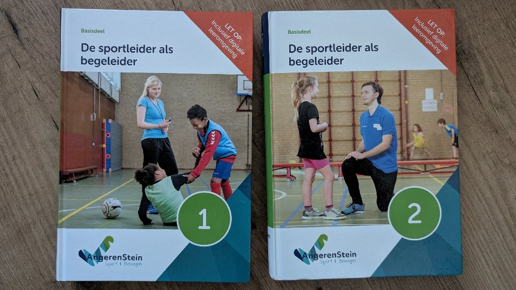 Boekenpakket MBO Sport & Bewegen (AngerenStein) - 4 boeken, Ophalen, Overige vakken, Zo goed als nieuw, Angerenstein