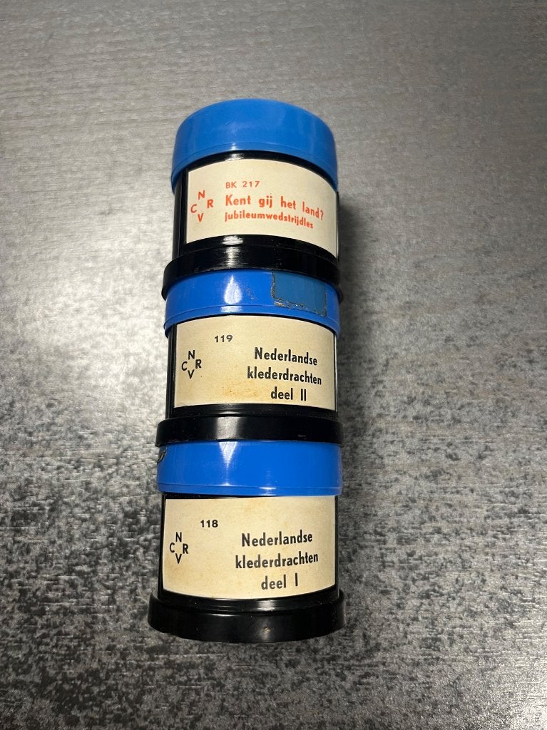 Klederdracht - filmstrook 3 stuks, Ophalen of Verzenden, Dames