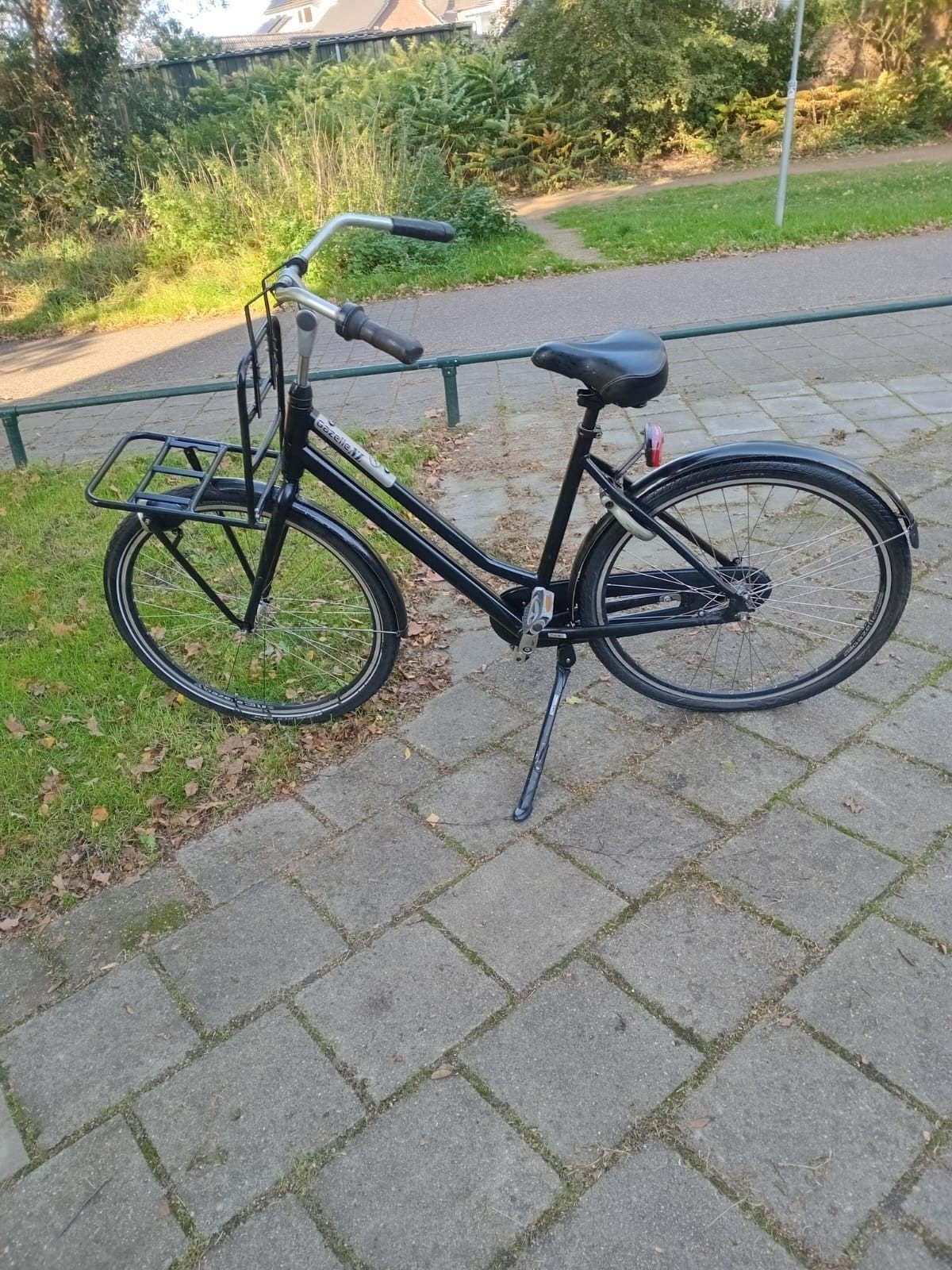 Gazelle Damesfiets 57 cm met Terugtraprem - RijKlaar, Fietsen en Brommers, Ophalen