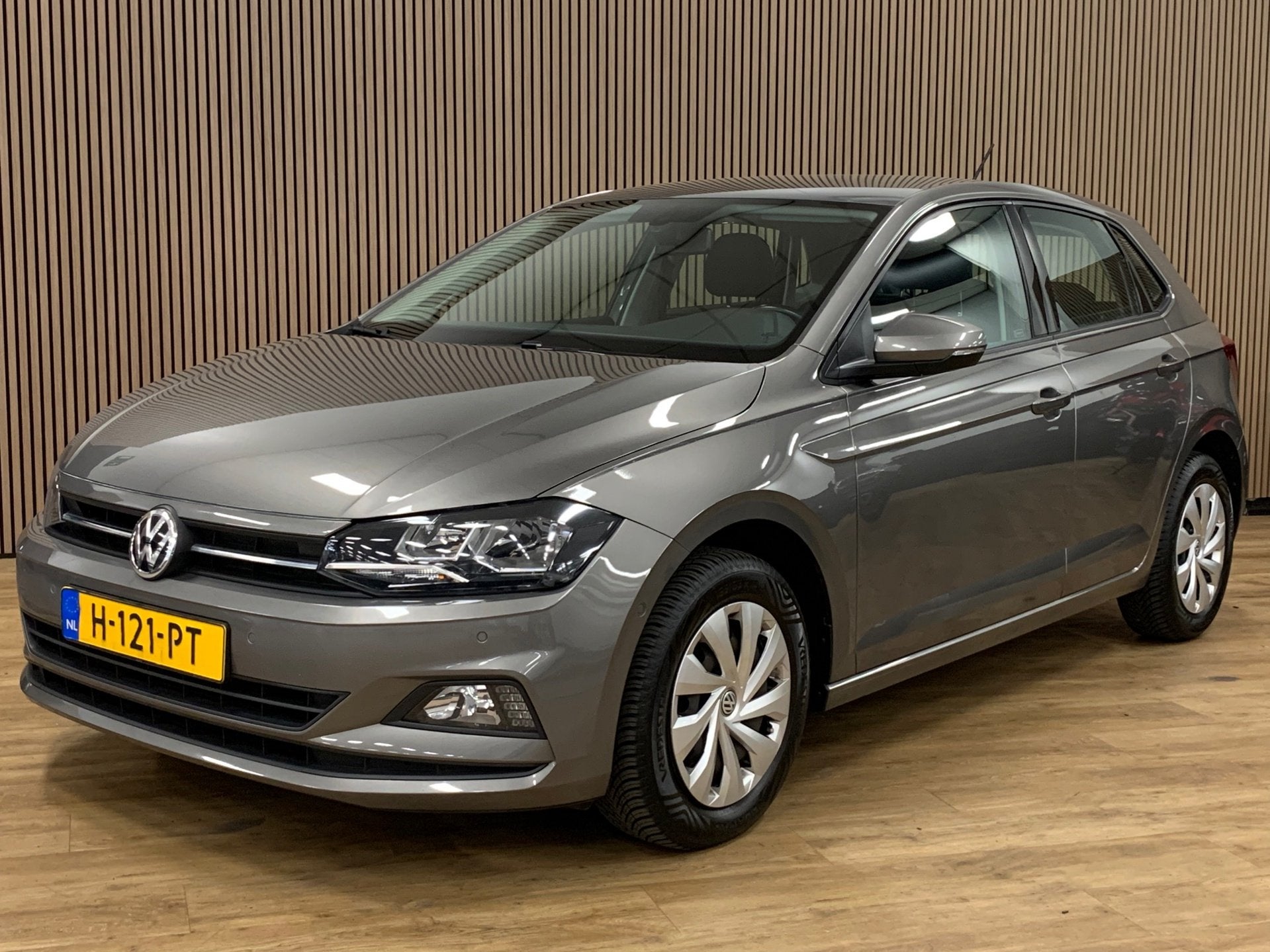 Volkswagen Polo 1.0 TSI Comfortline Business|Navigatie|Clima, Voorwielaandrijving, Dealer onderhouden, Stof, Gebruikt
