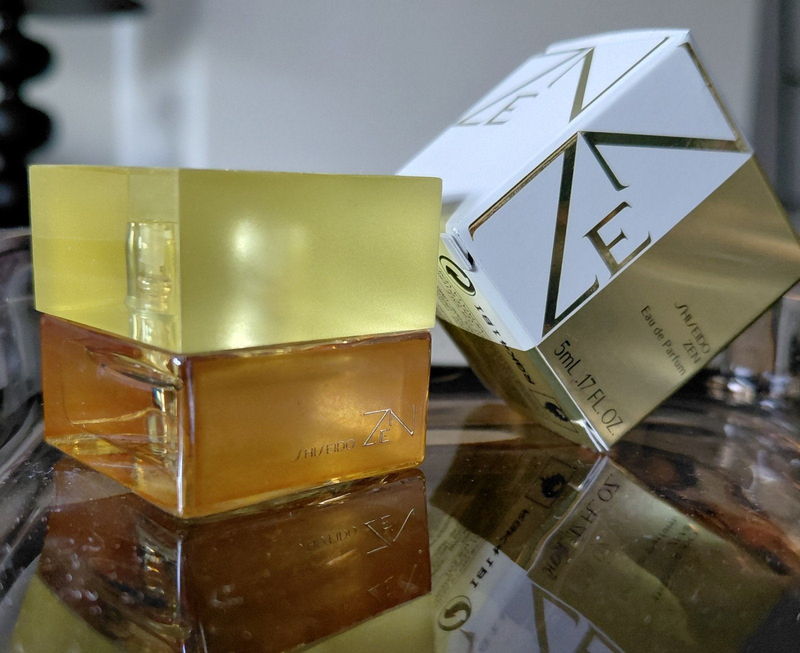 Shiseido Zen Eau de Parfum 👝💠 mini  5ml - Nieuw in doosje, Ophalen of Verzenden, Nieuw