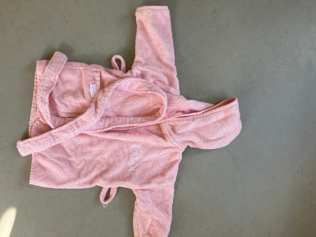 Roze baby badjas met naam 'Eva', Ophalen, Zo goed als nieuw, Meisje