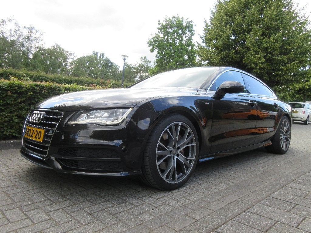 Audi A7 3.0 Tfsi Quattro 300pk S-Line 2013 Bruin/Zwart, Auto's, Audi, Zwart, 2995 cc, Bruin, 1760 kg