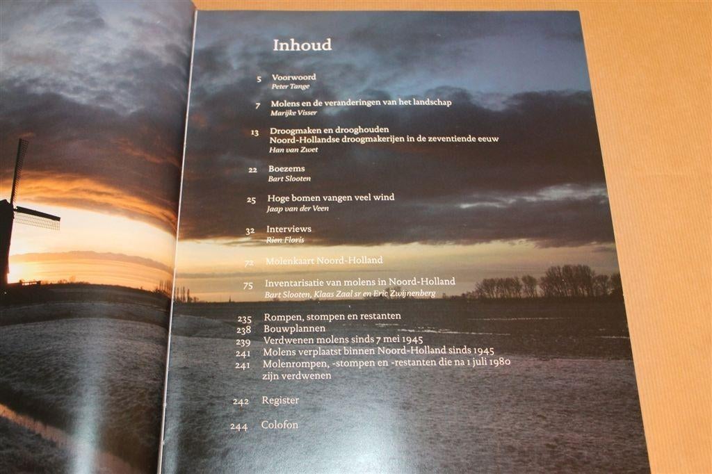 Molens in Noord-Holland — 158 Molens Inventaris Groot Boek, Boeken, Geschiedenis | Stad en Regio, Ophalen of Verzenden, Gelezen