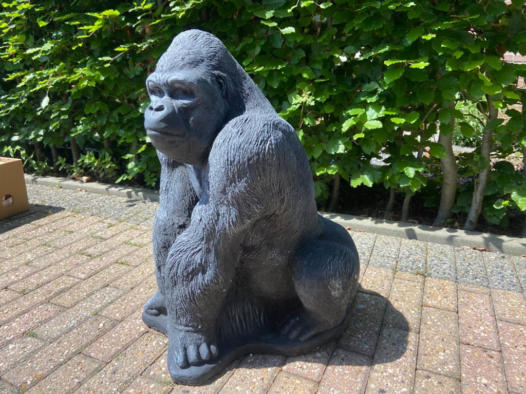 Gorilla, hoogte 64cm, Tuin en Terras, Tuinbeelden, Ophalen, Nieuw, Beton, Dierenbeeld
