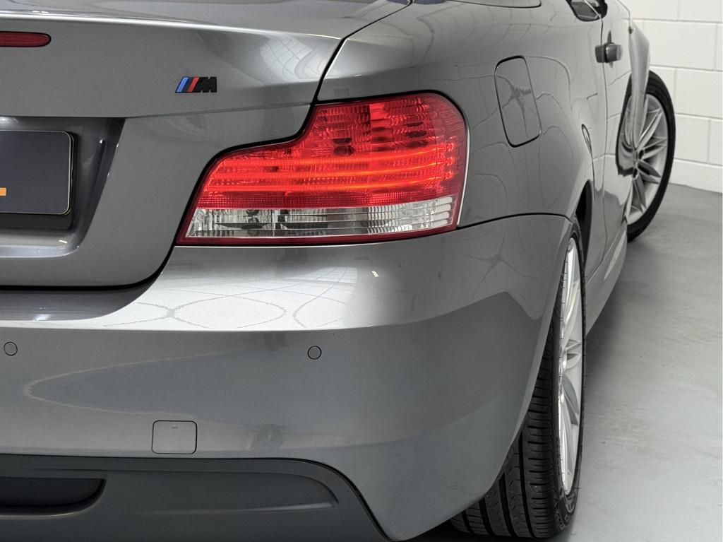 BMW 1 Serie Cabrio 118i M Sport Edition 2011, Keyless, Xenon, Auto's, Euro 5, Achterwielaandrijving, 4 stoelen, 670 kg