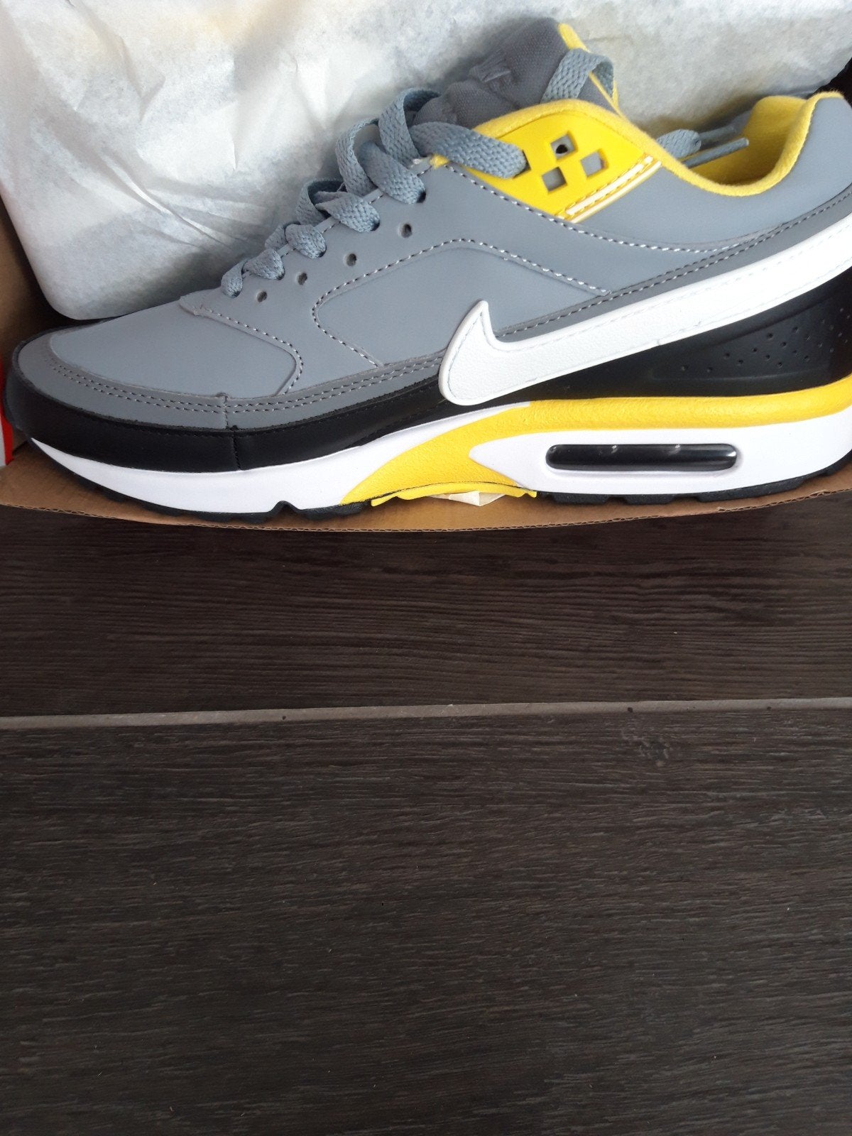 Partijtje  classics nike air Max, Kleding | Heren, Schoenen, Ophalen of Verzenden, Nieuw, Overige kleuren