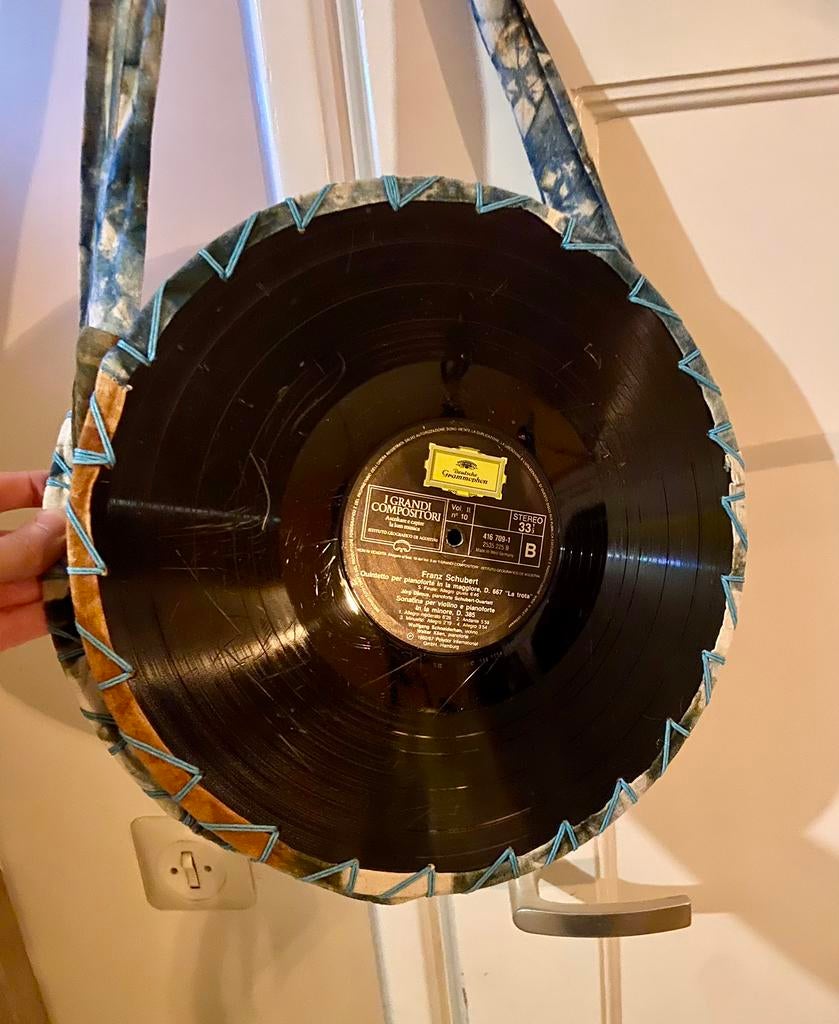 Hippe tas gemaakt van LP’s platen met batik stof en een rits, Ophalen, Zo goed als nieuw