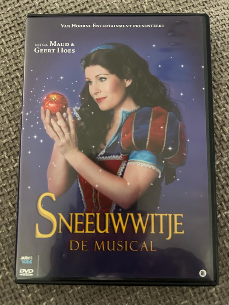 Dvd sneeuwwitje de musical, Alle leeftijden, Ophalen of Verzenden, Zo goed als nieuw