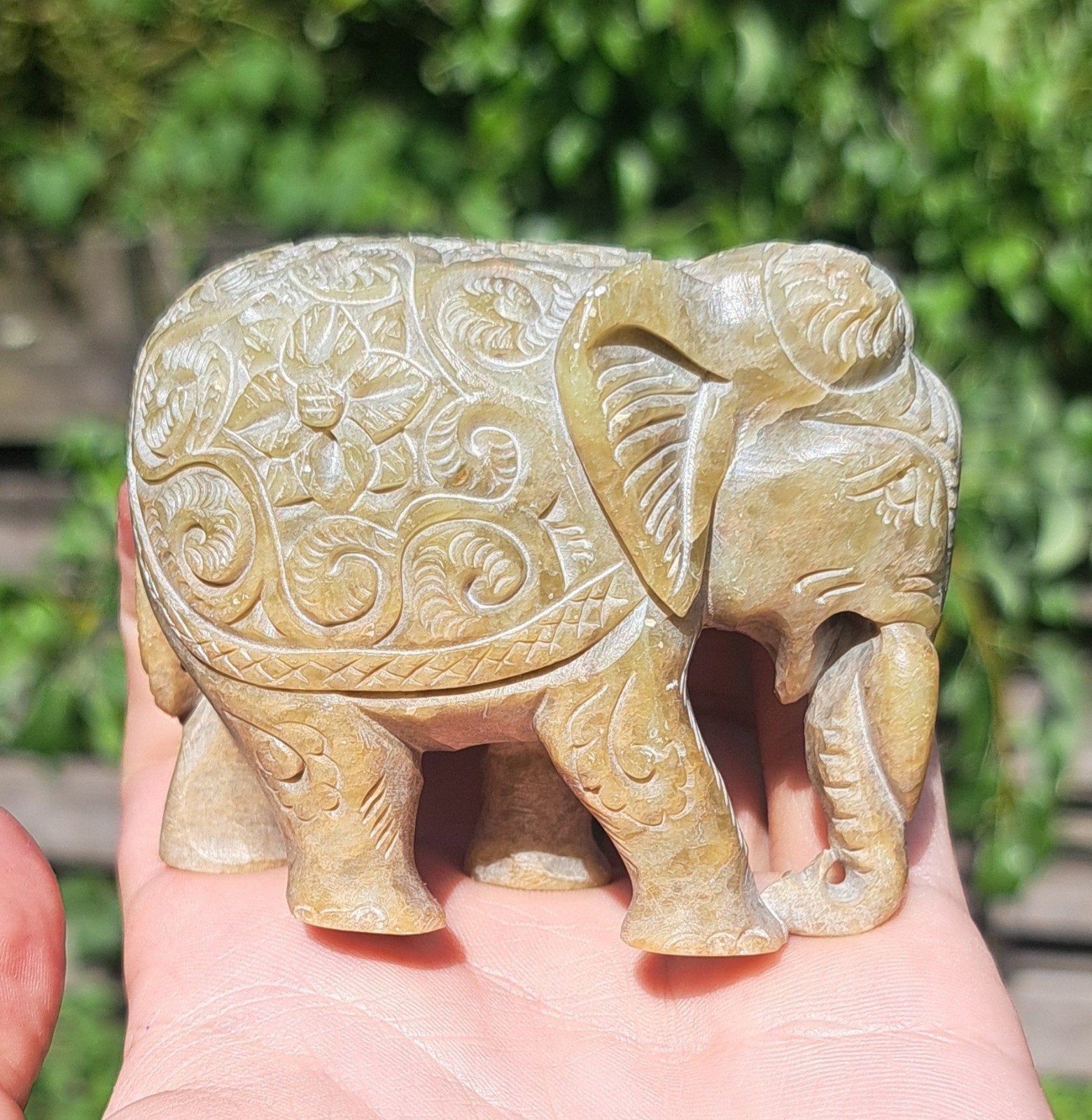 Grote natuursteen Olifant uit India edelsteen verzameling, Ophalen of Verzenden