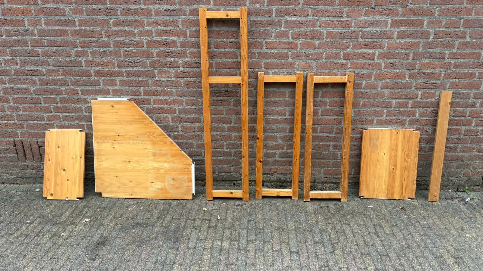 Diverse Lundia onderdelen staanders schappen e.d., Ophalen, Zo goed als nieuw