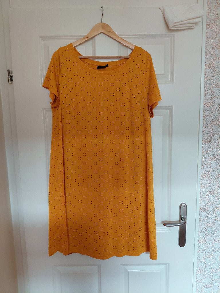 Zizzi jurk maat S (44), Zizzi, Geel, Maat 42/44 (L), Ophalen of Verzenden