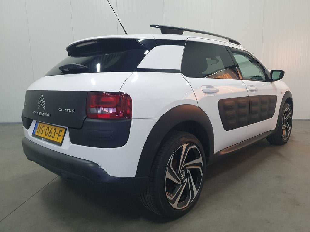 Citroën C4 Cactus 1.2 PureTech Shine NAVI/PDC/CRUISE/LMV, 82 pk, Origineel Nederlands, Bedrijf, Grijs
