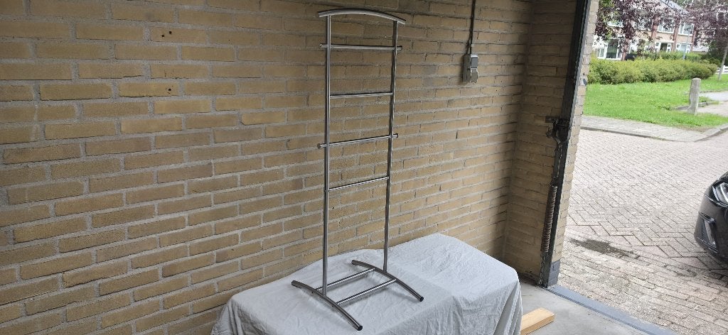 Kledingrek metaal zilverkleur, Ophalen of Verzenden, Zo goed als nieuw