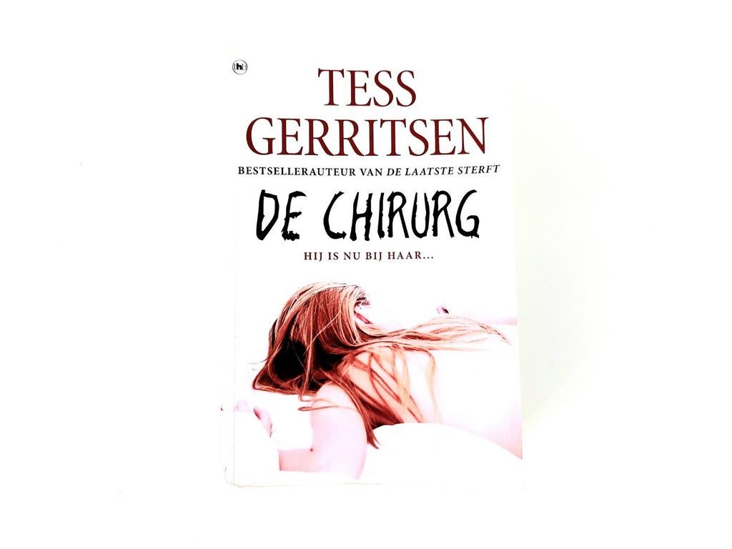 Tess Gerritsen - De Chirurg, Boeken, Thrillers, Gelezen, Ophalen of Verzenden