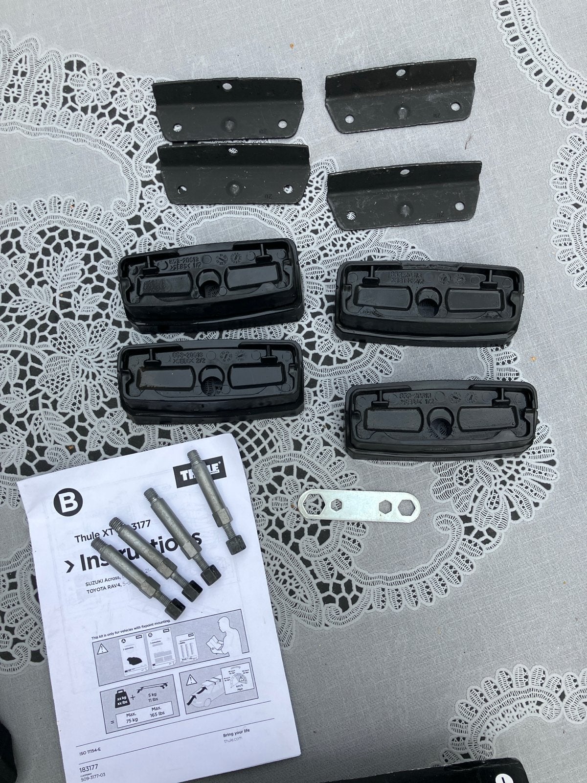 Thule Kit 3177 voor Toyota RAV4 / Suzuki Across, Auto diversen, Dakdragers, Ophalen of Verzenden, Zo goed als nieuw