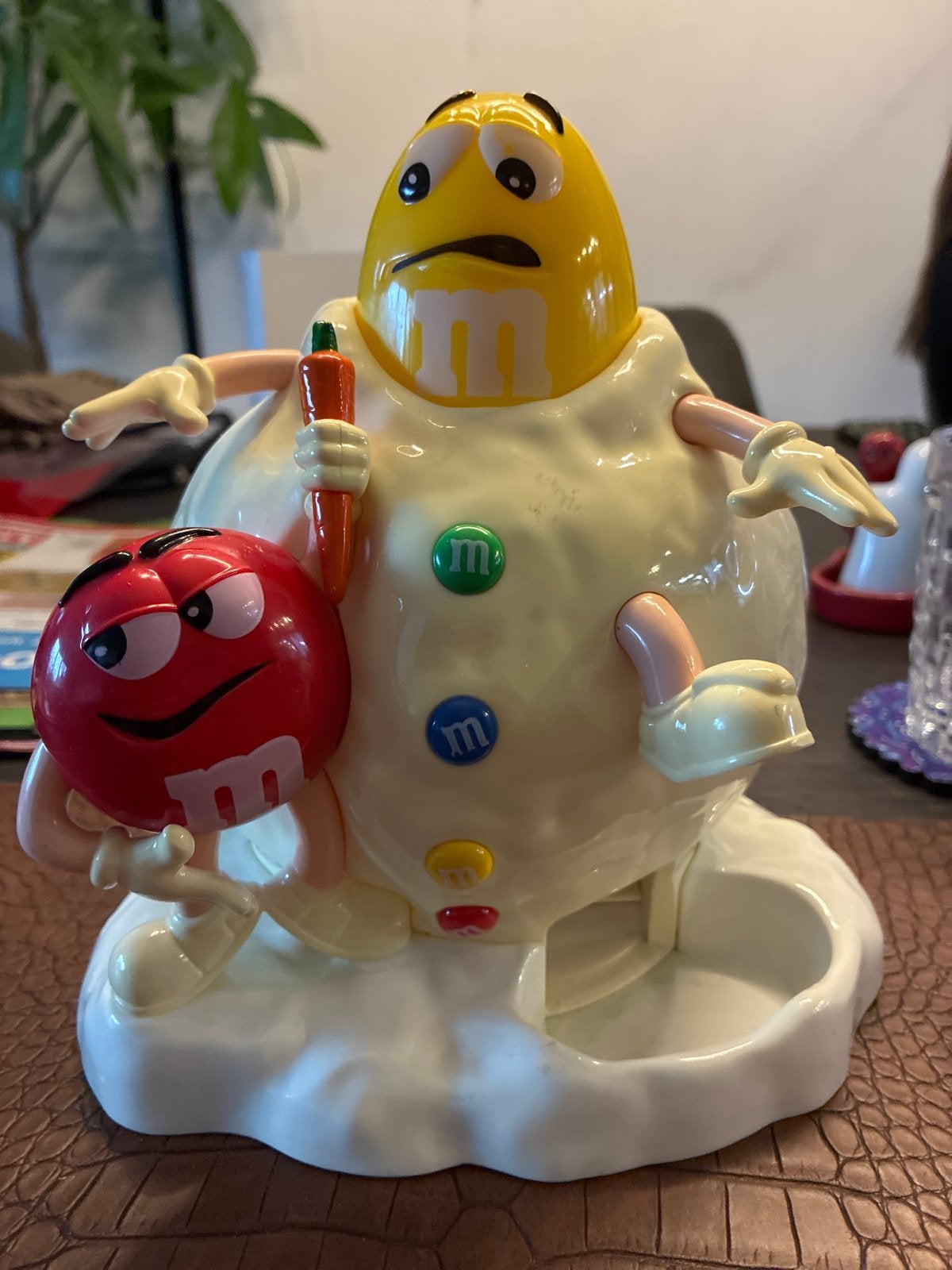 M&M's Snoepdispenser - Gele M&M als Sneeuwpop, Ophalen of Verzenden, Gebruikt