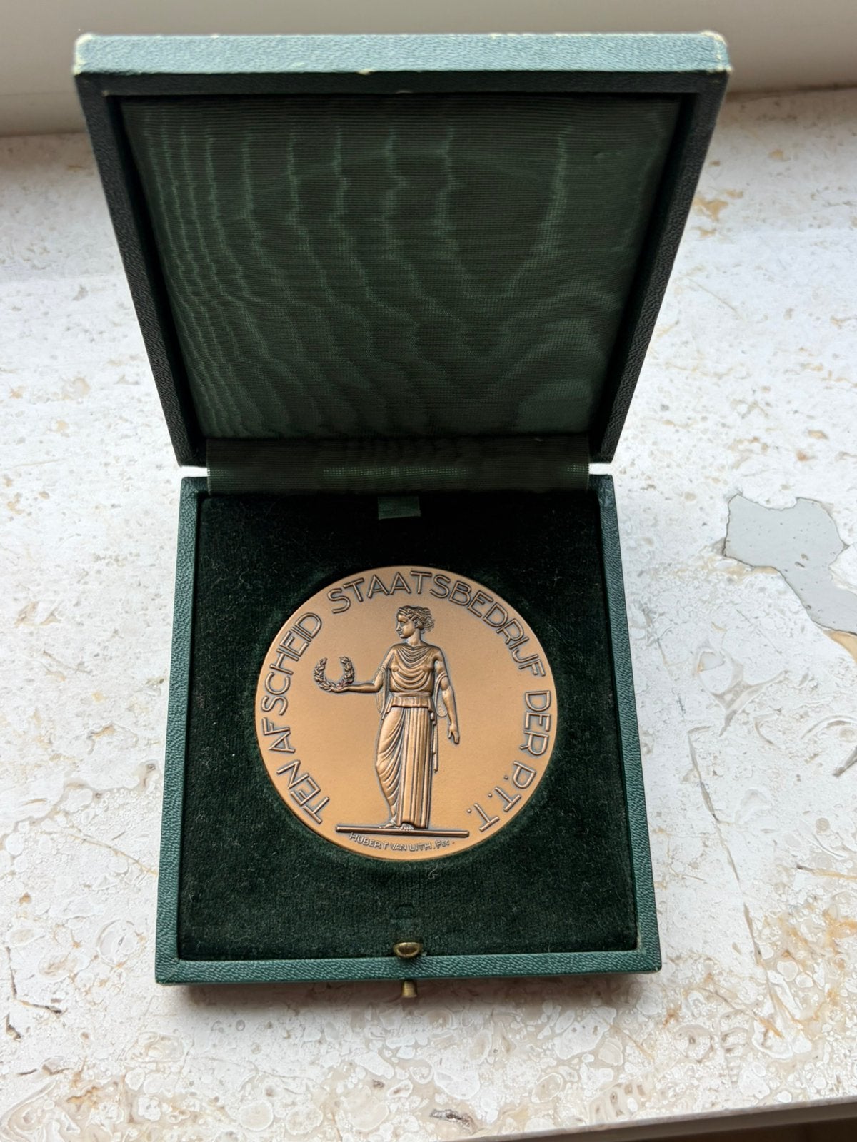 Bronzen penning afscheid PTT 1959, Ophalen of Verzenden, Brons