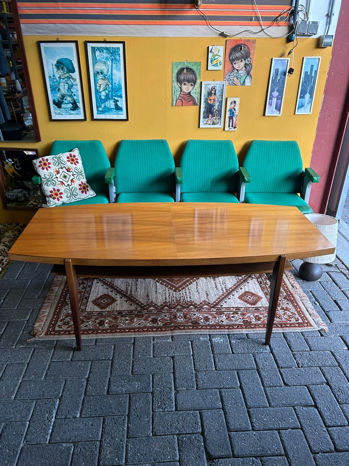 Vintage 60’s/ 70’s grote deense stijl salon tafel, Ophalen, Huis en Inrichting