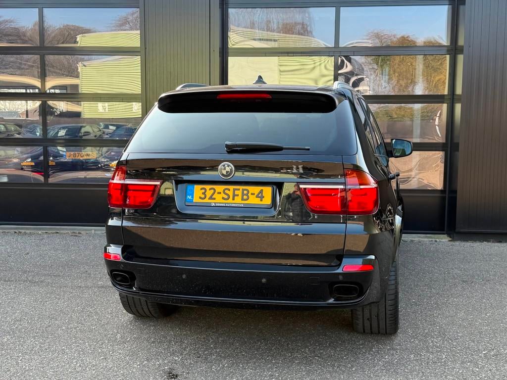 BMW X5 XDrive30d M-Sport Shadowline 7-Persoons 20' Breedset, Auto's, BMW, Gebruikt, 2993 cc, 255 €/maand, 7 stoelen