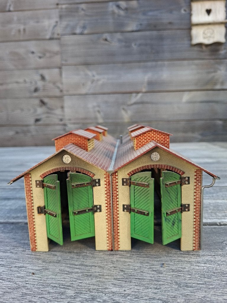 Lokloods H0 2 sporig, mooi exemplaar!, Hobby en Vrije tijd, Overige merken, Gelijkstroom of Wisselstroom, Brug, Tunnel of Gebouw