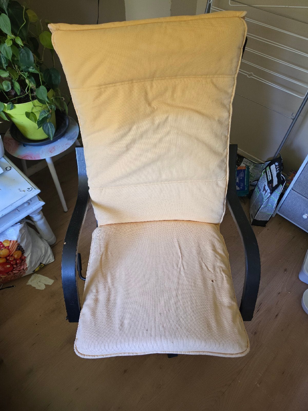 Stoel gratis ophalen - Gebruikt met kleine beschadigingen, Huis en Inrichting, Stoelen, Ophalen, Gebruikt, Overige kleuren, Stof
