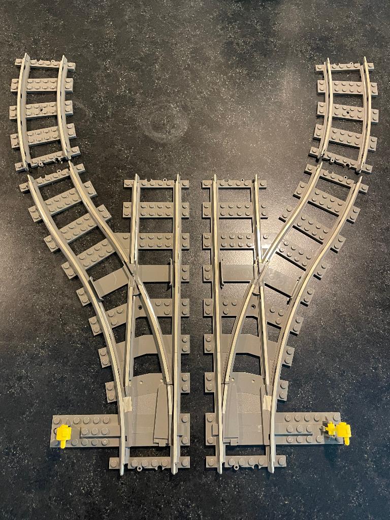 Lego 4531 trein rails wissels links en rechts 9V 9 Volt, Ophalen of Verzenden, Zo goed als nieuw, Lego