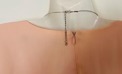 Hals ketting taupe kleur[v], Ophalen of Verzenden, Zo goed als nieuw, Overige kleuren, Overige materialen