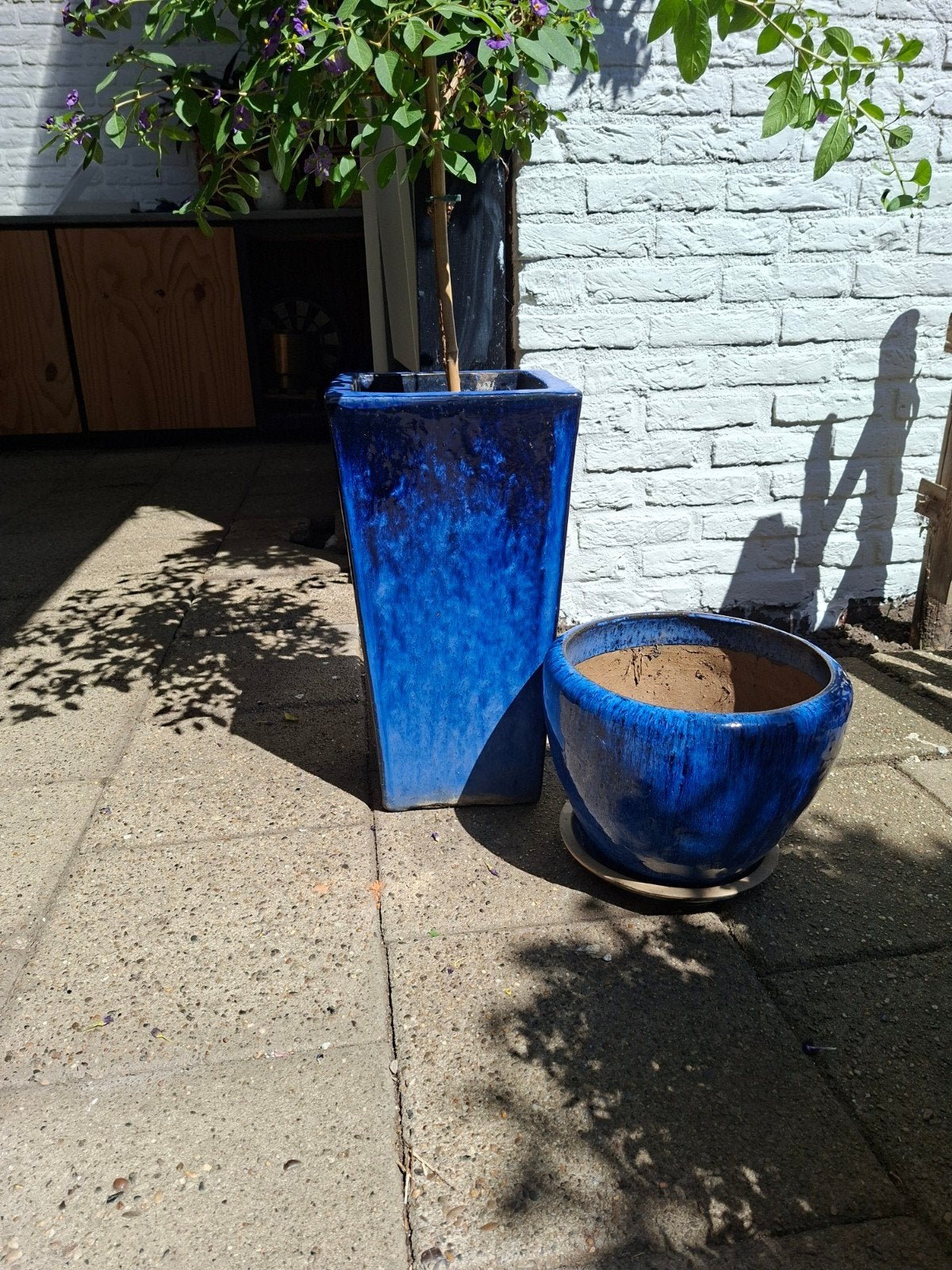 Geglazuurde blauwe potten., Tuin en Terras, Bloembakken en Plantenbakken, Ophalen, Steen, Overige vormen, Tuin