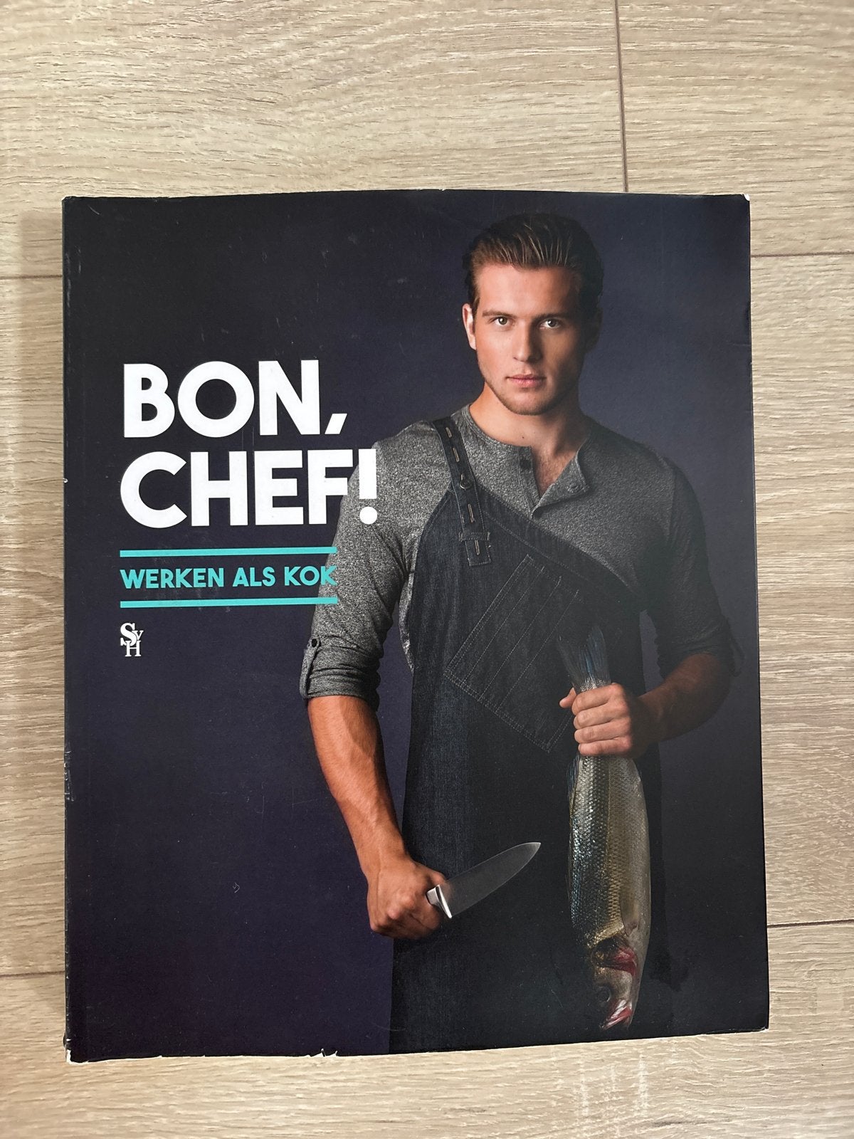 SVH Bon, Chef! Werken als kok - Leerboek voor de horeca, Ophalen of Verzenden, Zo goed als nieuw, MBO