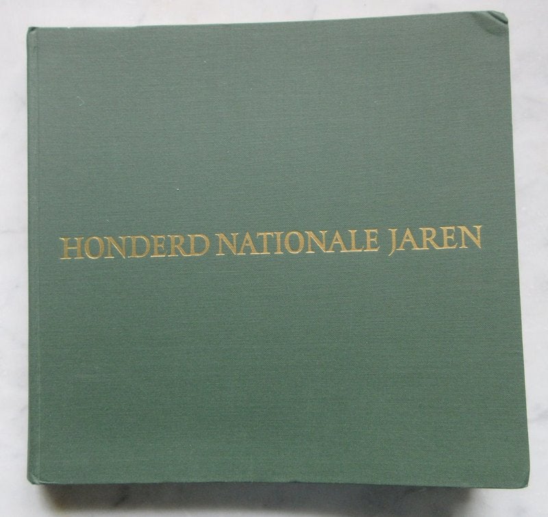 Honderd Nationale Dagen, Ophalen of Verzenden, Zo goed als nieuw