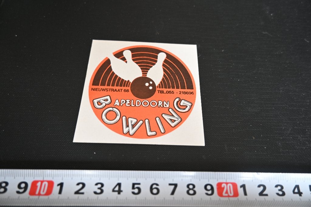 sticker Apeldoorn Bowling Nieuwstraat 66 055-218696, Verzamelen, Stickers, Ophalen of Verzenden, Zo goed als nieuw
