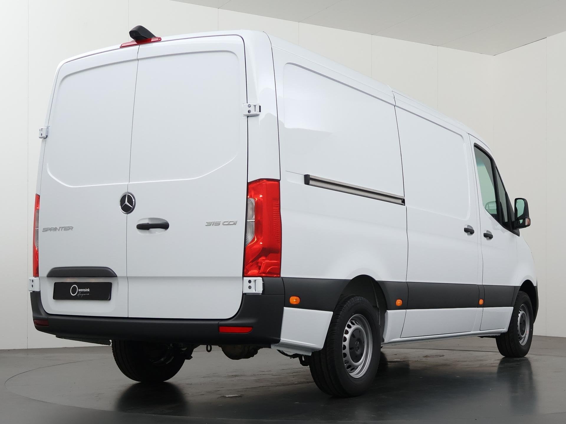 Mercedes-Benz Sprinter 315 CDI | L2 H1 | RWD | PRO | 3-ZITS, Auto's, 4 cilinders, Wit, Bedrijf, Nieuw