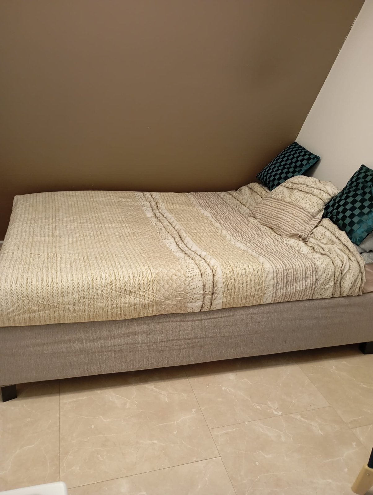 Boxspring 140x200, Huis en Inrichting, Ophalen, Tweepersoons, 140 cm, Zo goed als nieuw