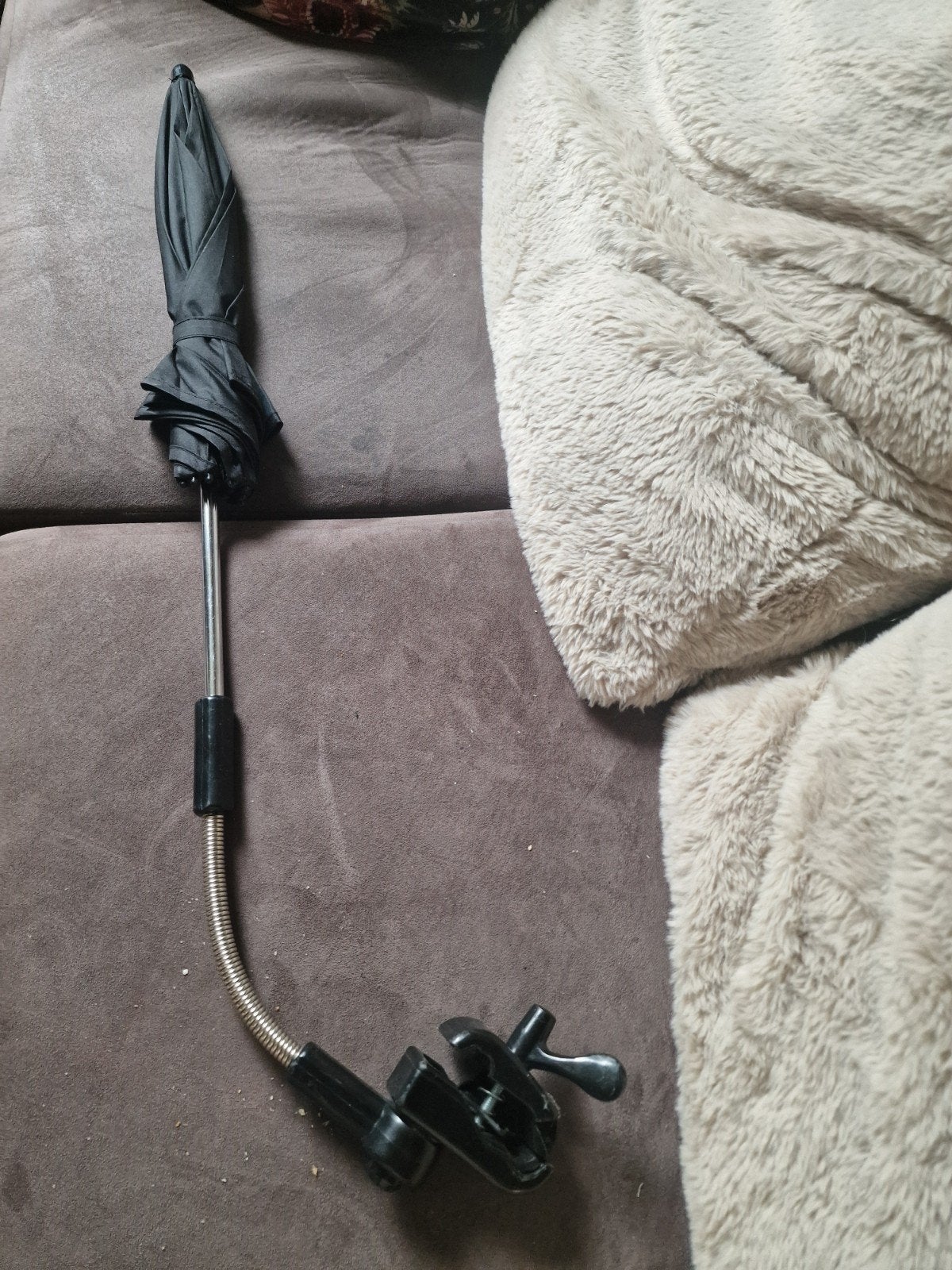 Parasol met zonwerend/afstotende binnenkant ,uv., Ophalen of Verzenden, Zo goed als nieuw, Overige merken