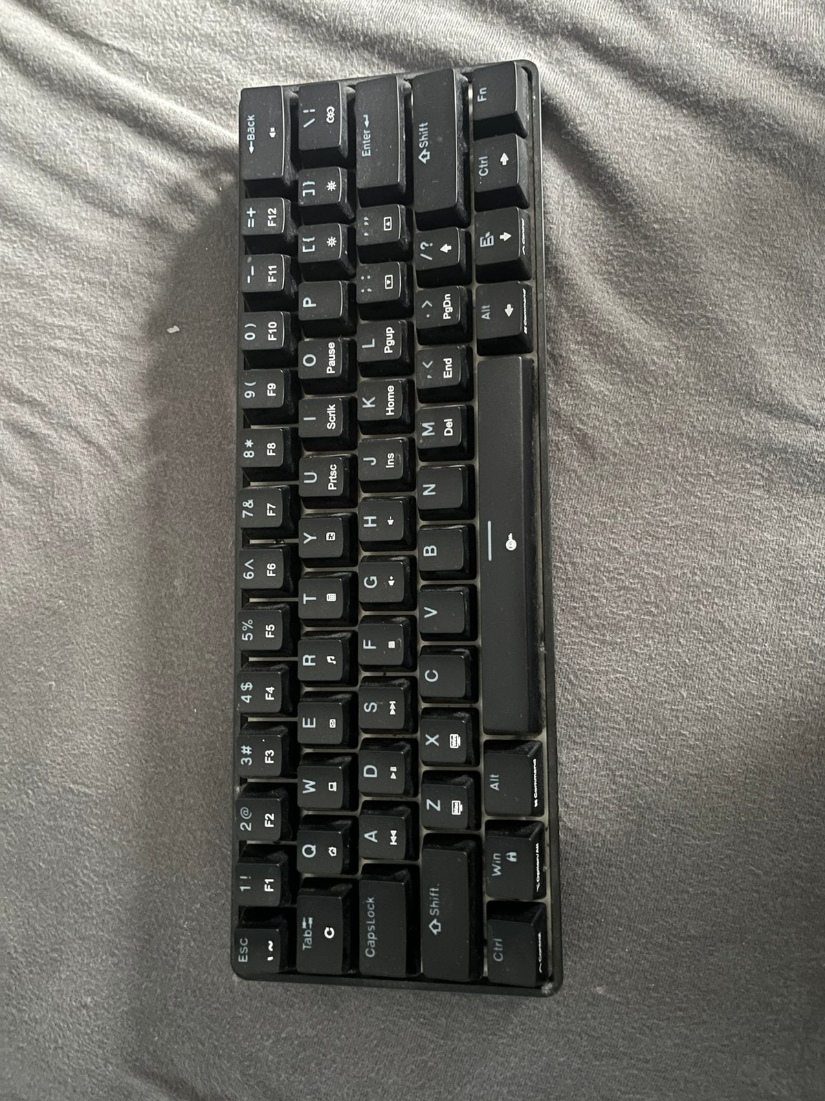 Dierya dk61se Gaming toetsenbord, Computers en Software, Gaming toetsenbord, Ophalen of Verzenden, Zo goed als nieuw, Qwerty