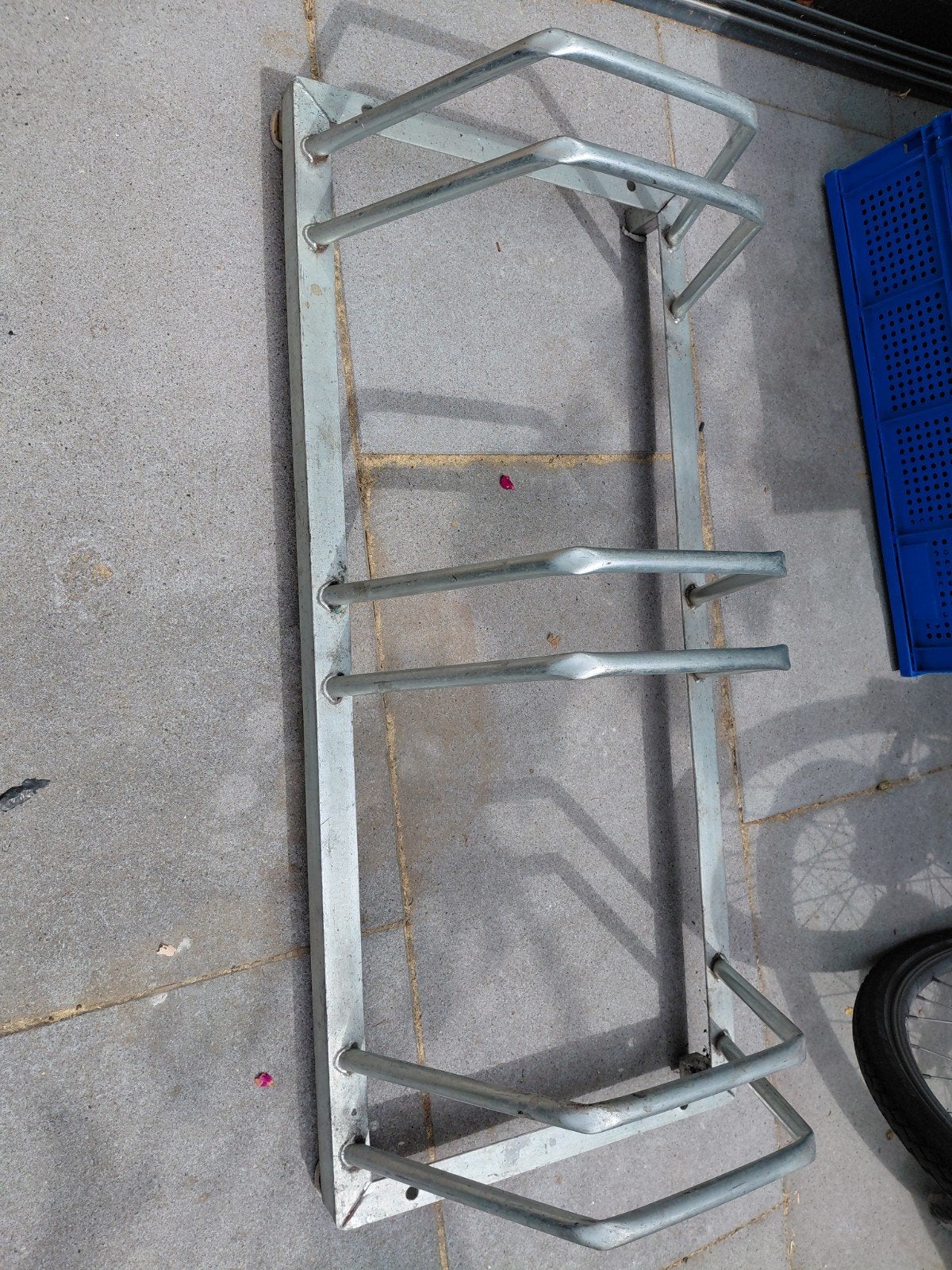 Metalen fietsenrek voor 3 fietsen, Ophalen, Gebruikt
