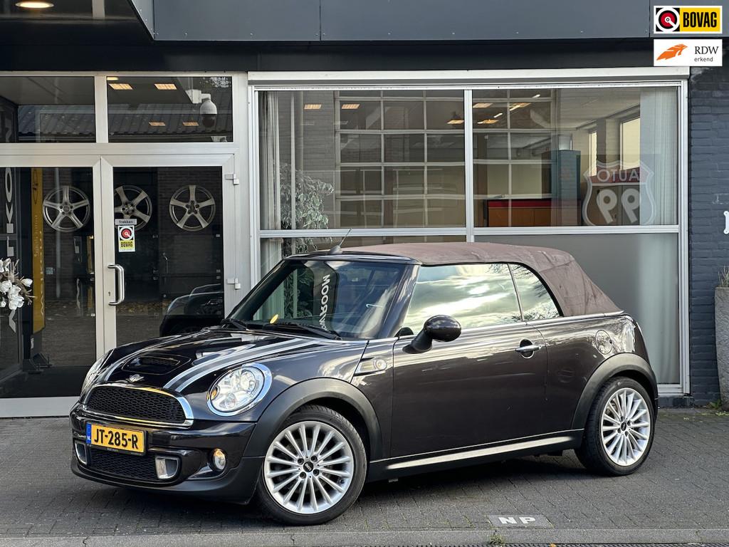 MINI Cabrio 1.6 Cooper S Chili CLIMA / CRUISE / NAVI / STOEL, Voorwielaandrijving, Gebruikt, 4 cilinders, 4 stoelen