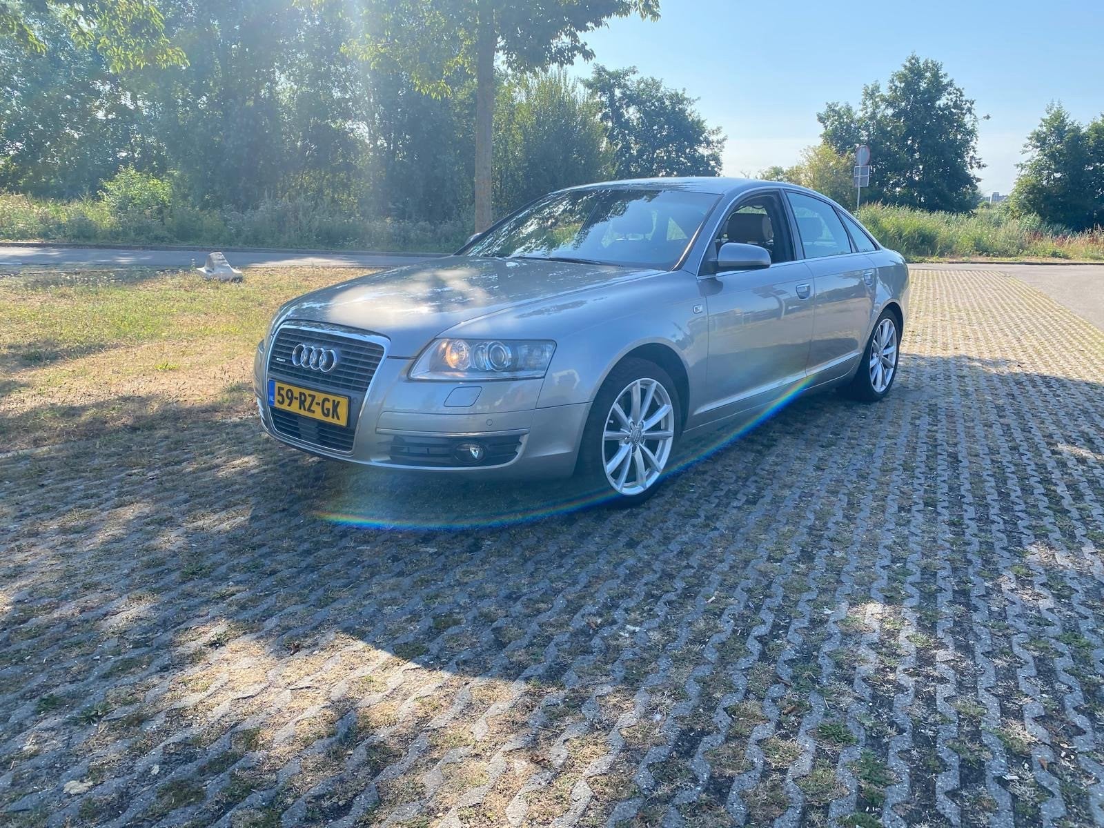 Audi A6 Limousine 2.7 TDI quattro Pro Line / Leder / Automaa, Auto's, Audi, 1730 kg, Gebruikt, 197 €/maand, 2698 cc