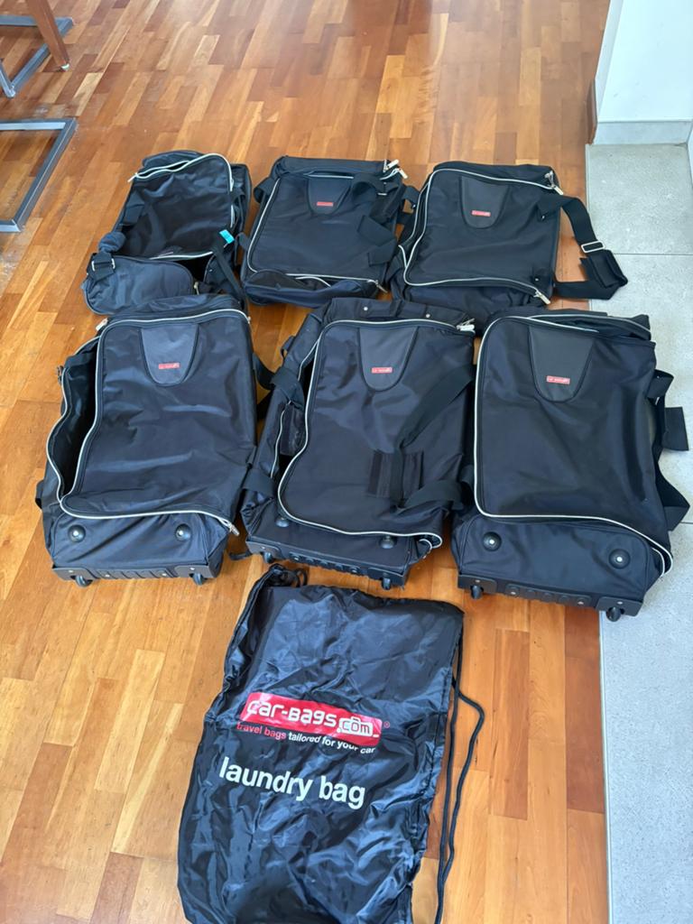 Car-Bags reistassenset voor Mercedes EQA), 30 cm of meer, Zwart, Ophalen of Verzenden, Zo goed als nieuw