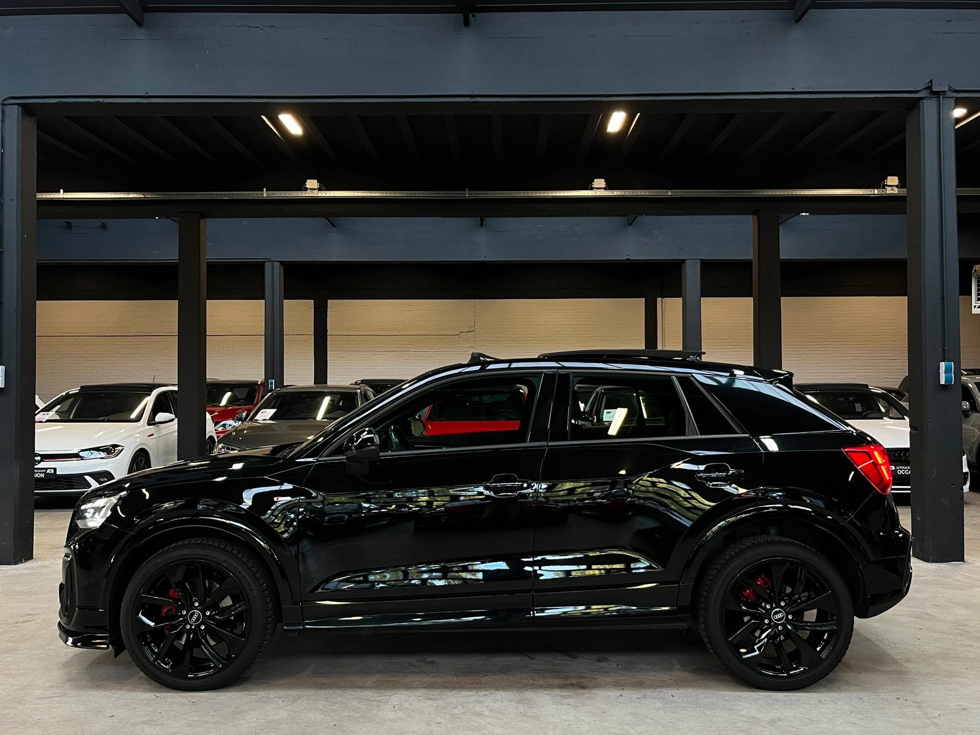 Audi Q2 35 TFSI S Edition Pano/CarplayACC/Camera, Auto's, 4 cilinders, 150 pk, Leder en Stof, Zwart