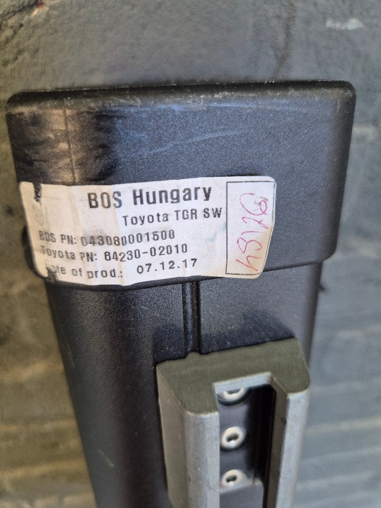 Toyota Auris Hoedenplank/Bagagenet, Ophalen, Gebruikt, Toyota