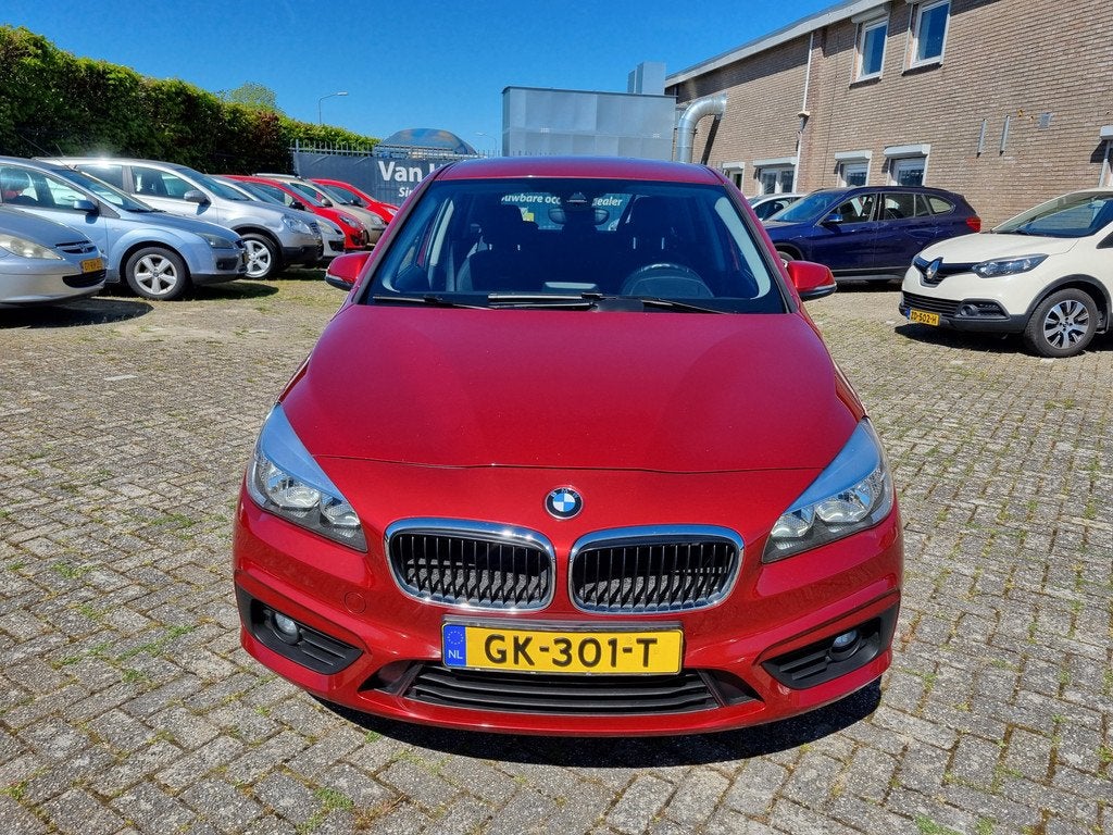 BMW 2 Serie Active Tourer 218i Essential AUTOMAAT MOOI, Gebruikt, Euro 6, Met garantie (alle), Origineel Nederlands