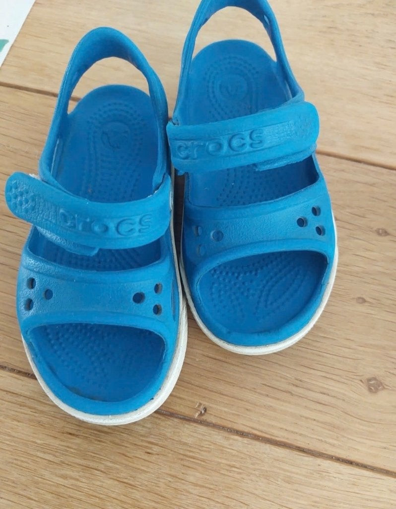 Crocs Blauw Sandalen Sandaaltjes Kindersandalen mt 24 25 US8, Gebruikt, Crocs, Jongen of Meisje, Overige typen