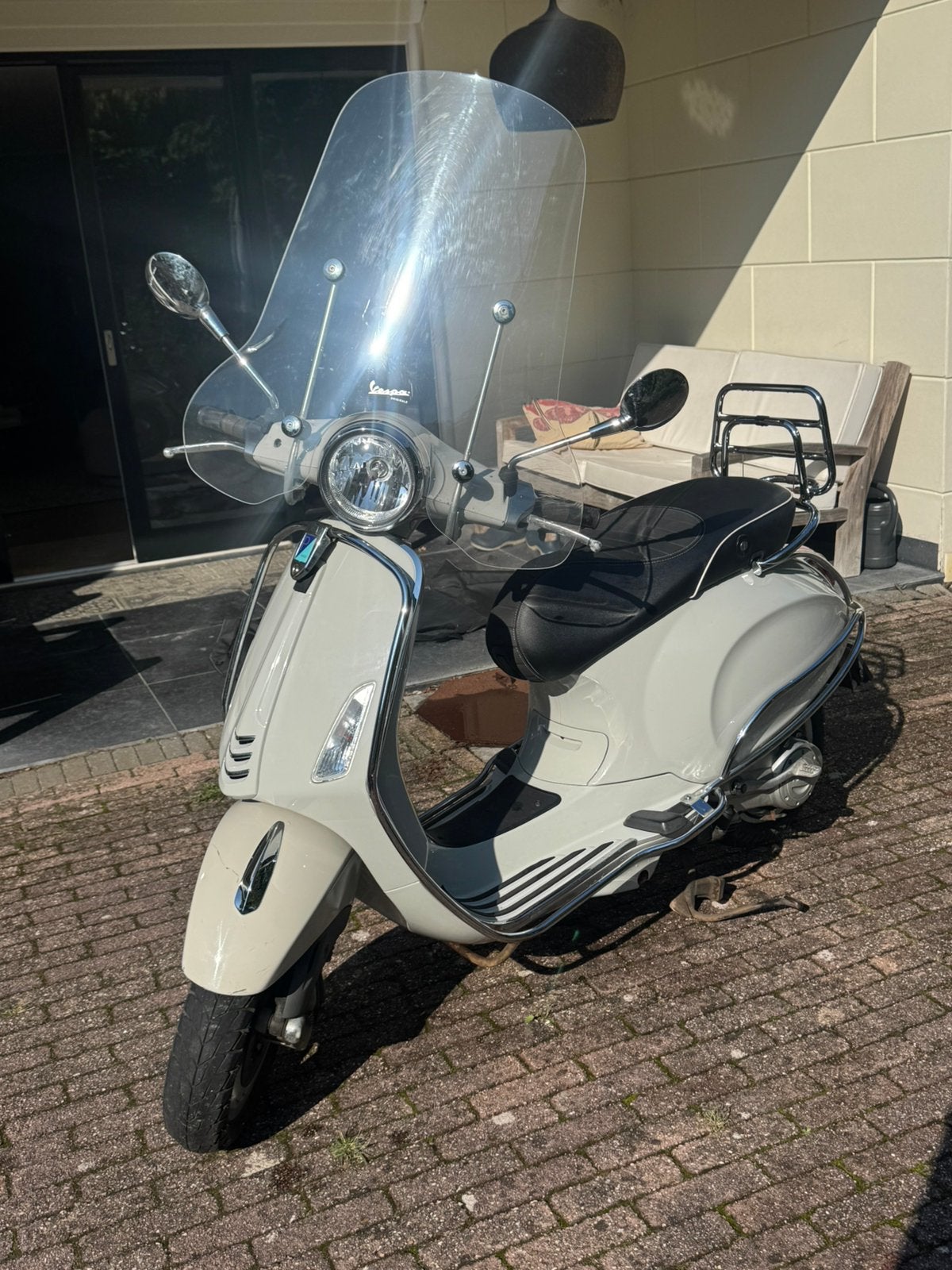 Vespa Primavera 50 | 2017 Custom kleur Originele accessoires, Fietsen en Brommers, Ophalen, Gebruikt, Overige modellen, Benzine