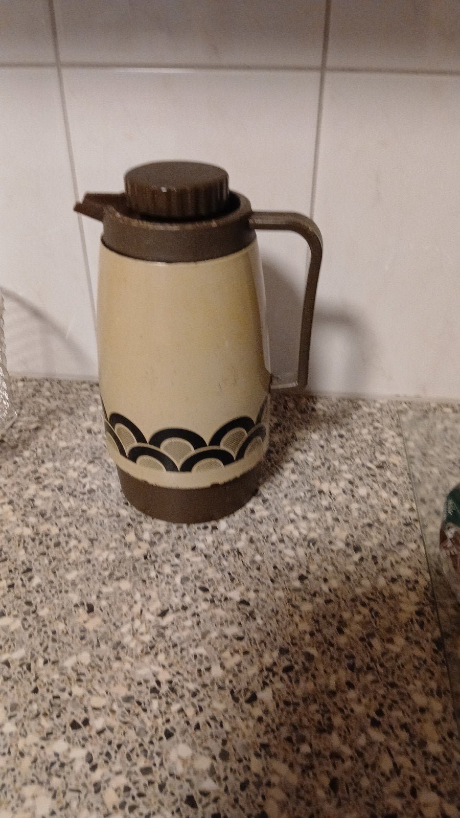 Vintage theepot/fluitketel, bruin/beige met patroon, Huis en Inrichting, Theepot/fluitketel, Gebruikt, Ophalen of Verzenden, Steen/keramiek