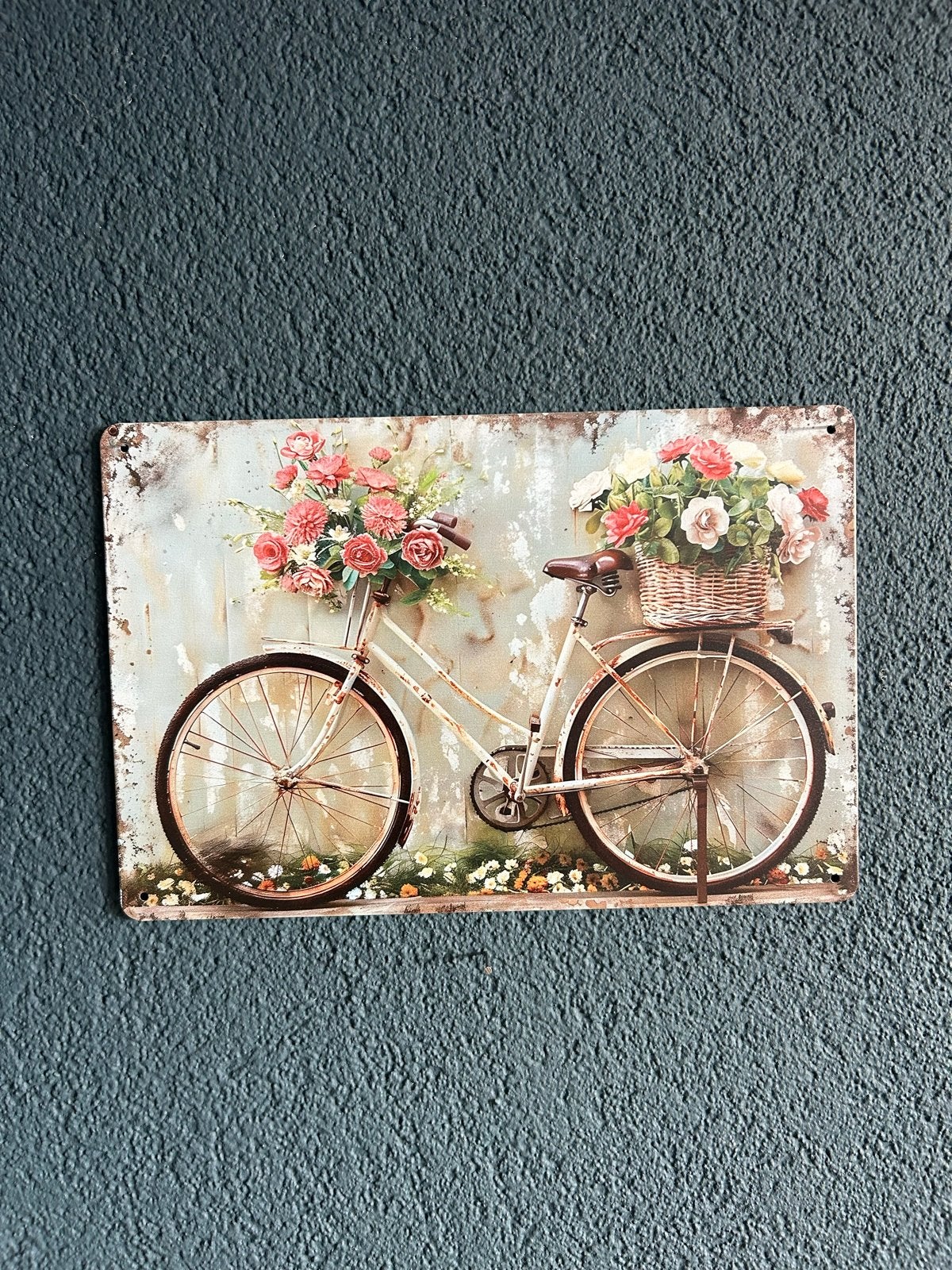Metalen wandbord fiets met bloemen 20x30 cm, Huis en Inrichting, Metaal, Nieuw, Ophalen of Verzenden, Wandbord of Wandpaneel